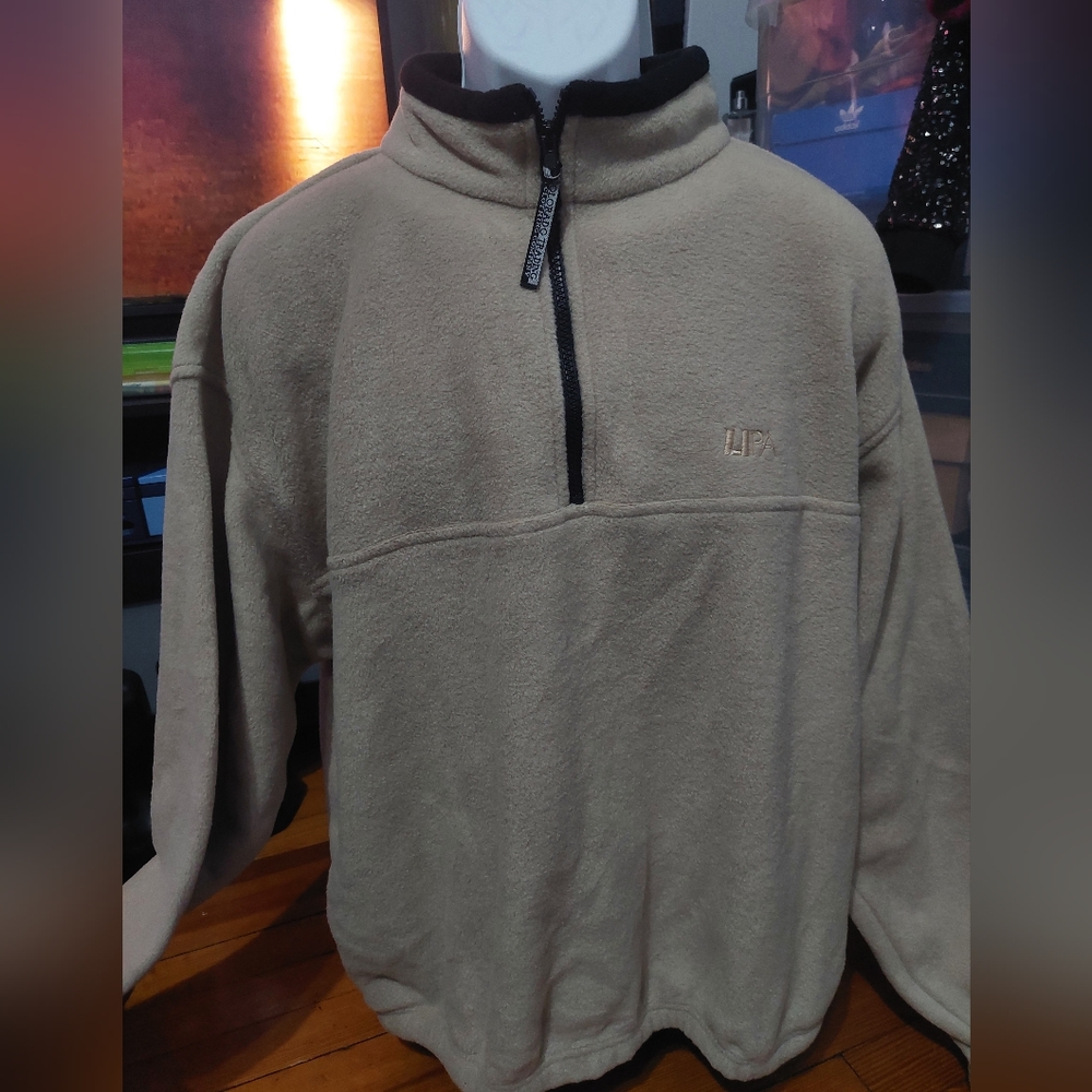 Fleece half-zip pullover size xl
